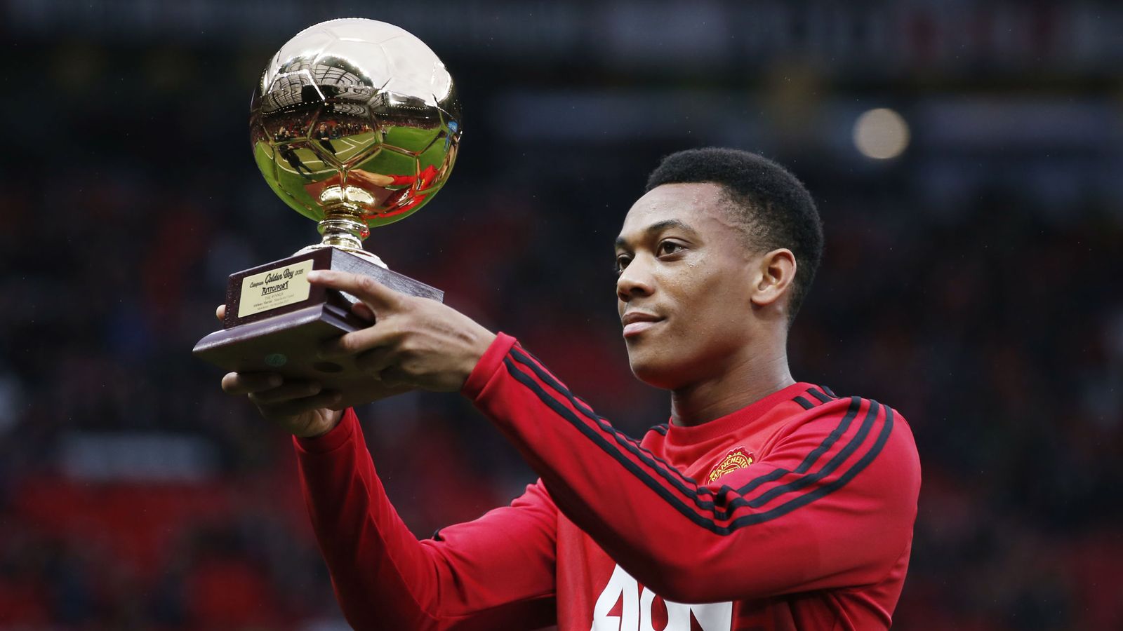 Foto: Anthony Martial ganó el trofeo Golden Boy 2015 (Reuters).