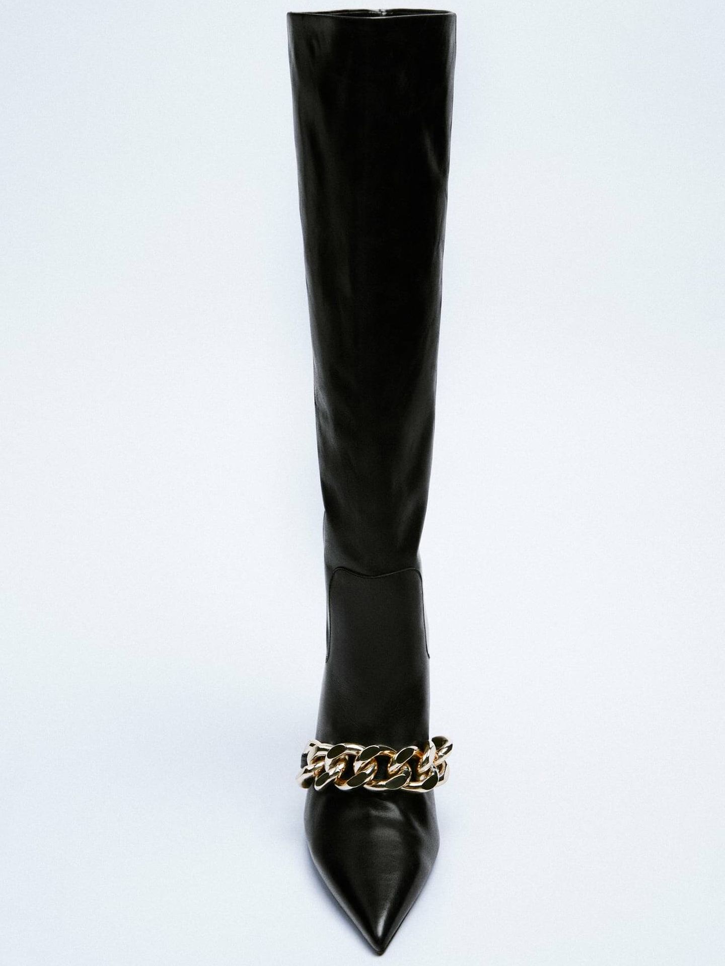 Alerta tendencia: Zara lanza botas altas de tacón de la
