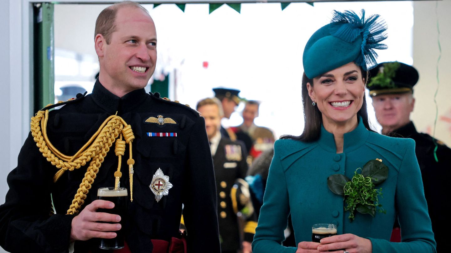 Kate Middleton y el príncipe Guillermo, en el Día de San Patricio del año 2023. (Reuters/Pool/Chris Jackson)