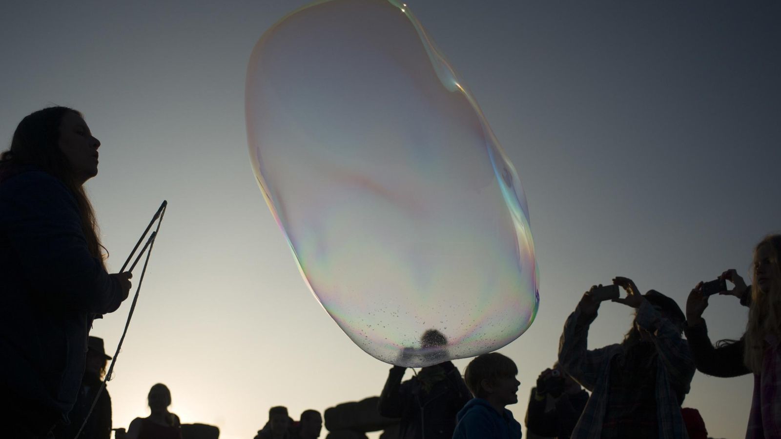 Foto: Se sigue alimentando la burbuja de los bonos. (Reuters)