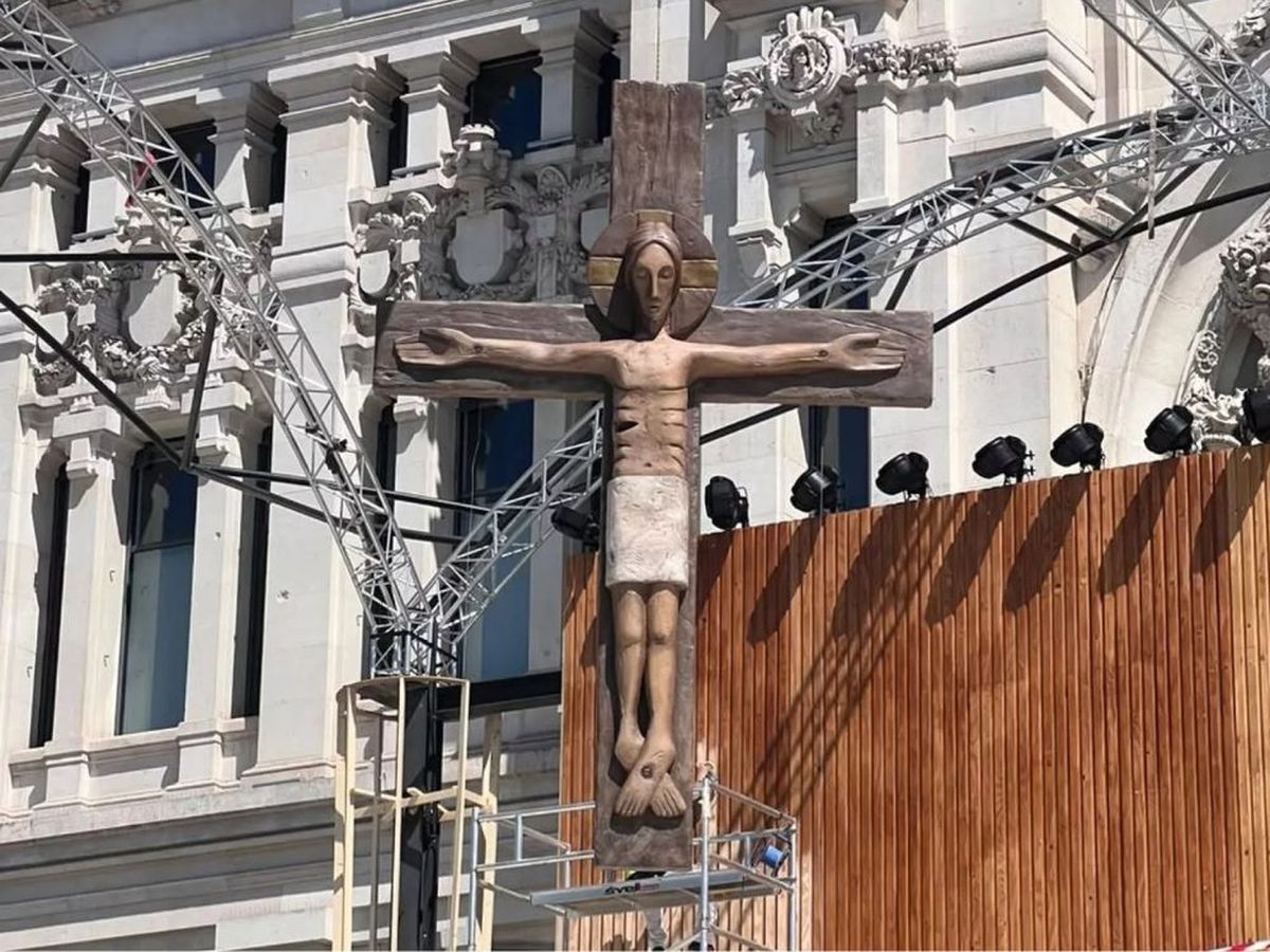 La cruz de Belén en Cibeles