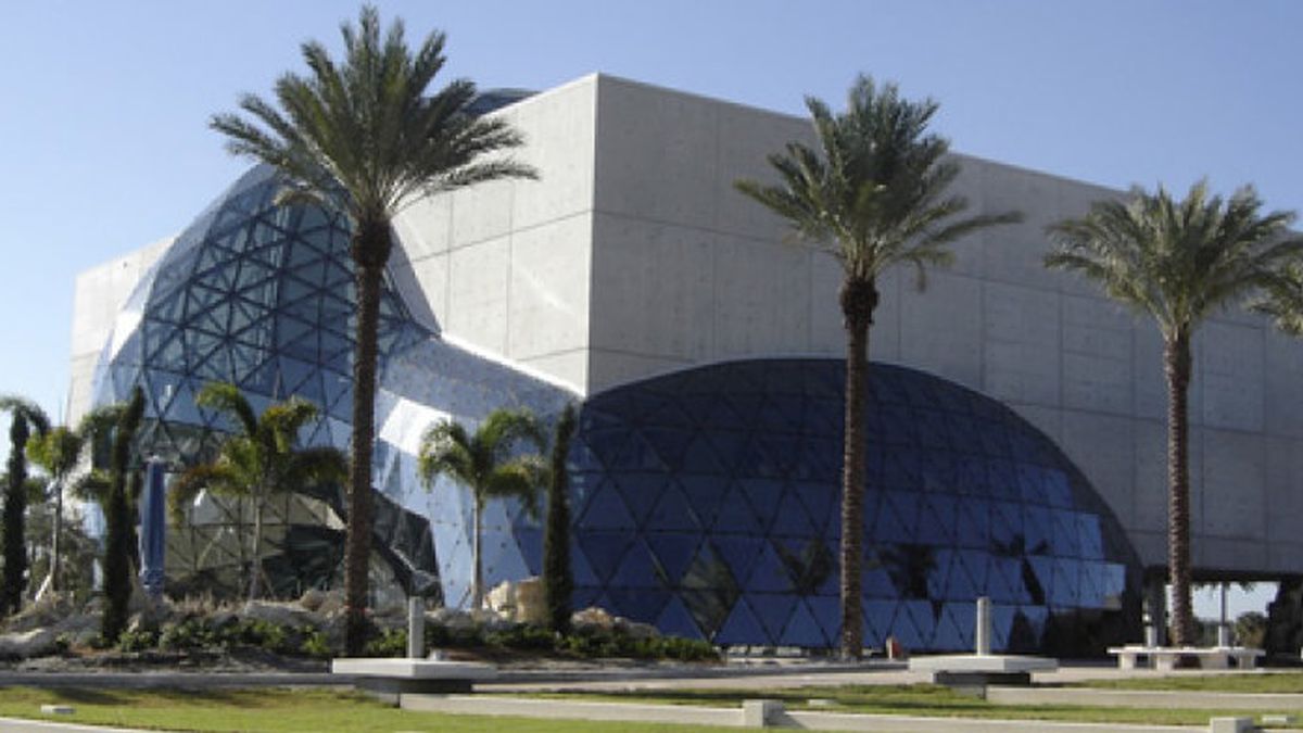 El nuevo Museo Dalí de Florida acoge la colección más importante del artista catalán fuera de España