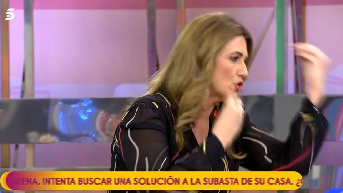 Carlota Corredera regaña en directo a Rafa Mora en 'Sálvame'. (Mediaset)