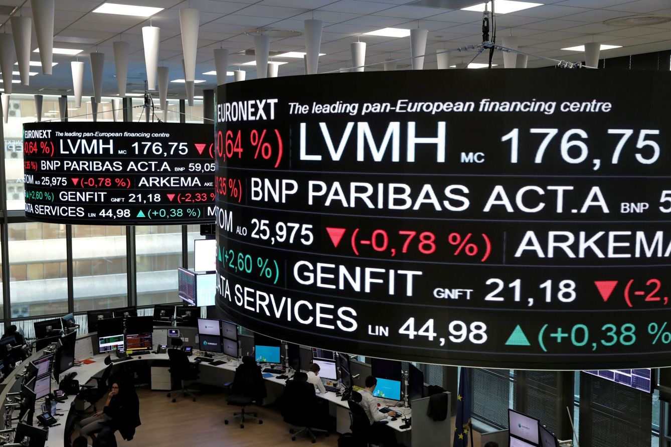 La cotización del grupo francés de lujo LVMH, en la Bolsa de París. (Reuters)
