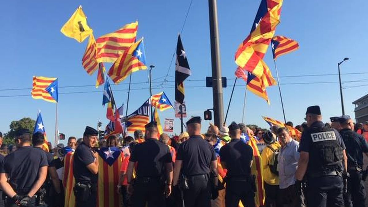 Puigdemont: "Luchamos. Que lo tengan claro nuestros ilusos perseguidores"