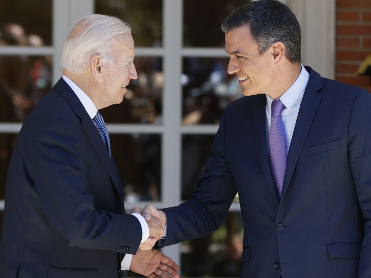 Foto: Pedro Sánchez y Joe Biden. (EFE/Ballesteros)