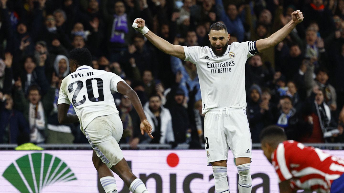 Benzema y Vinícius conectaron hasta derribar el muro de la Champions. (Reuters/Susana Vera)