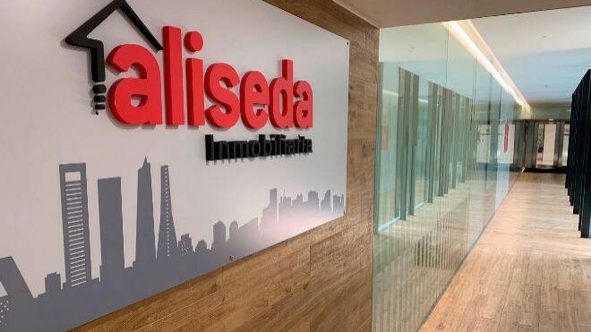 Aliseda acelera el desagüe y pone a la venta miles de pisos ocupados de Blackstone