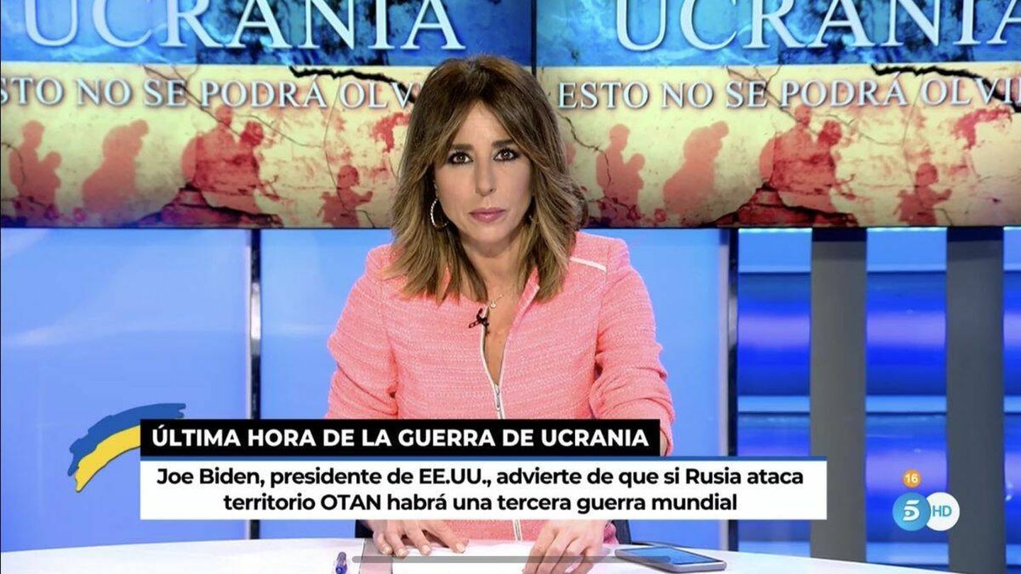 Ana Terradillos, en los especiales informativos de Telecinco. (Mediaset)