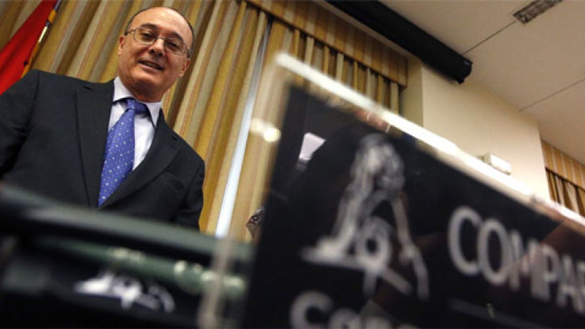 El Banco de España desnuda a los banqueros y remite al Gobierno un informe sobre sus sueldos