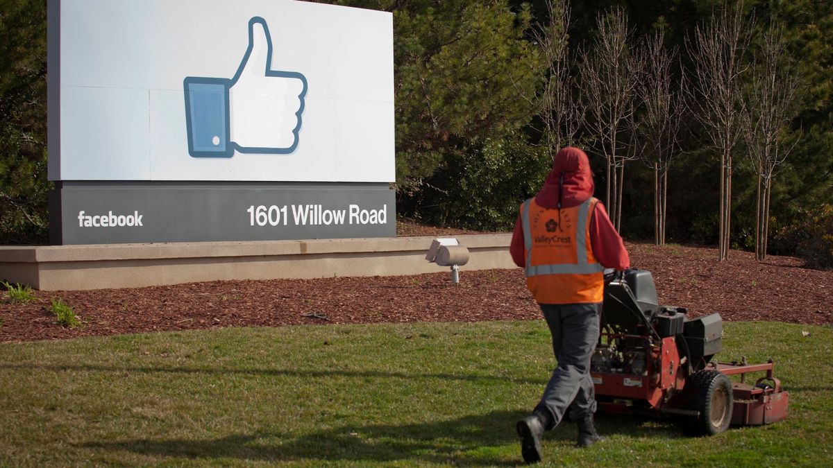Facebook convierte parte de su sede en un centro de vacunación público 