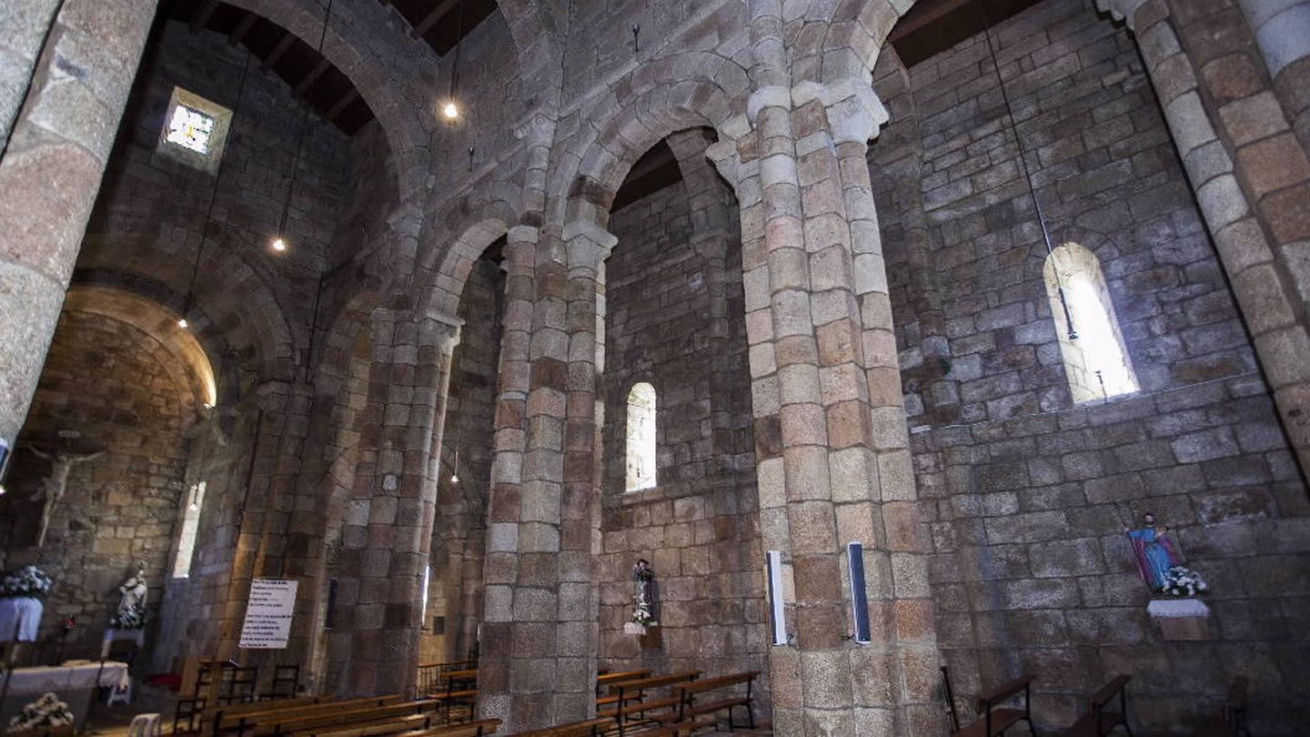 Interior de la Iglesia de San Xulián de Moraime. (Xunta de Galicia)