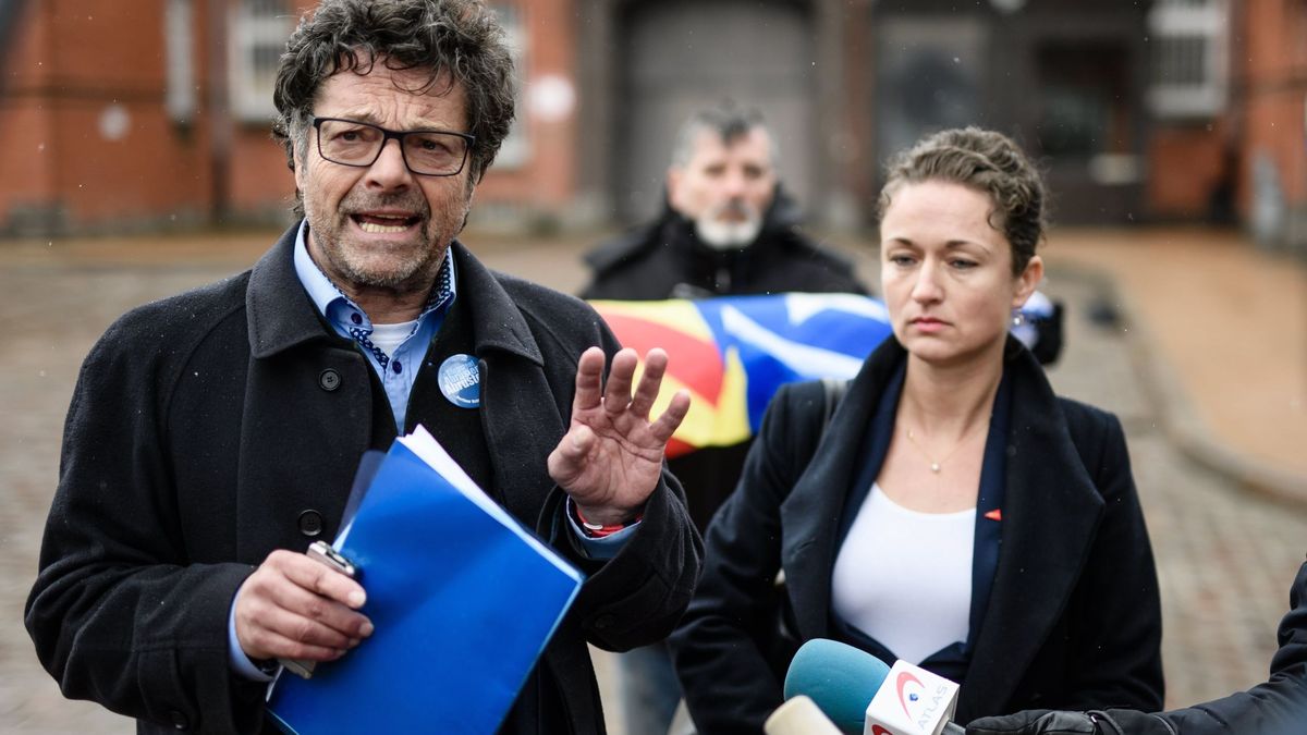 Dehm, el político que da casa a Puigdemont: polémico y acusado de tráfico de refugiados  