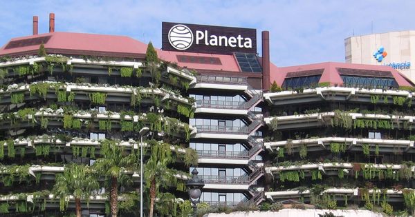 Foto: Sede del Grupo Planeta en Barcelona. (Darz Mol / Wikipedia)