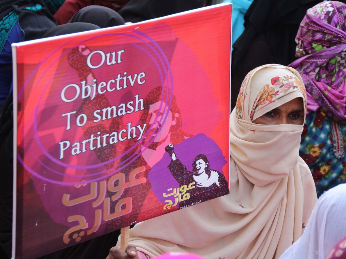 Foto: Día Internacional de la Mujer en Hyderabad, Pakistán. (EFE/Nadeem Khawar)