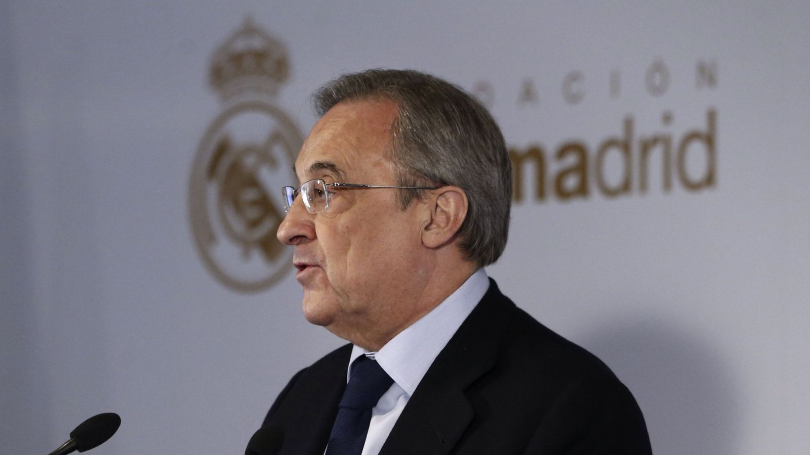 Foto: El Real Madrid se salpicado por negros episodios un día sí y otro también (EFE)