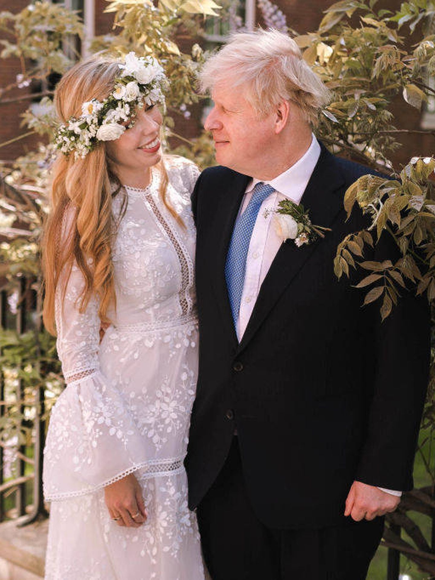 Carrie Symonds y Boris Johnson en su boda. (Getty)