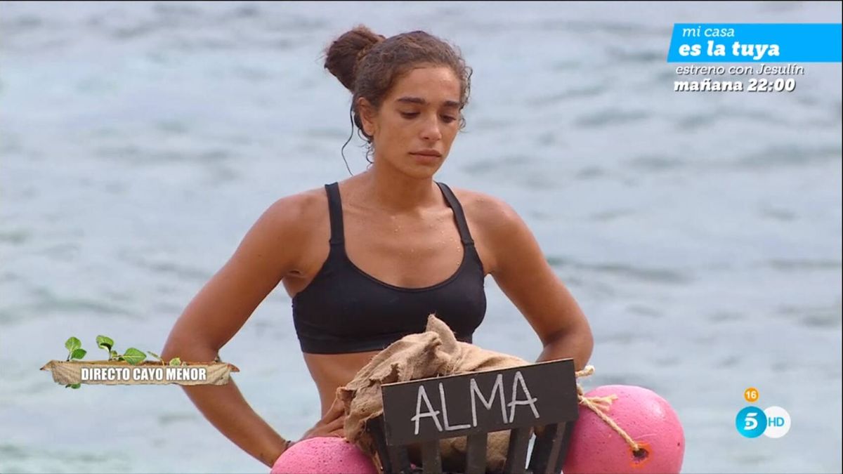 Alma Bollo explota y abandona la conexión en directo con 'Supervivientes'