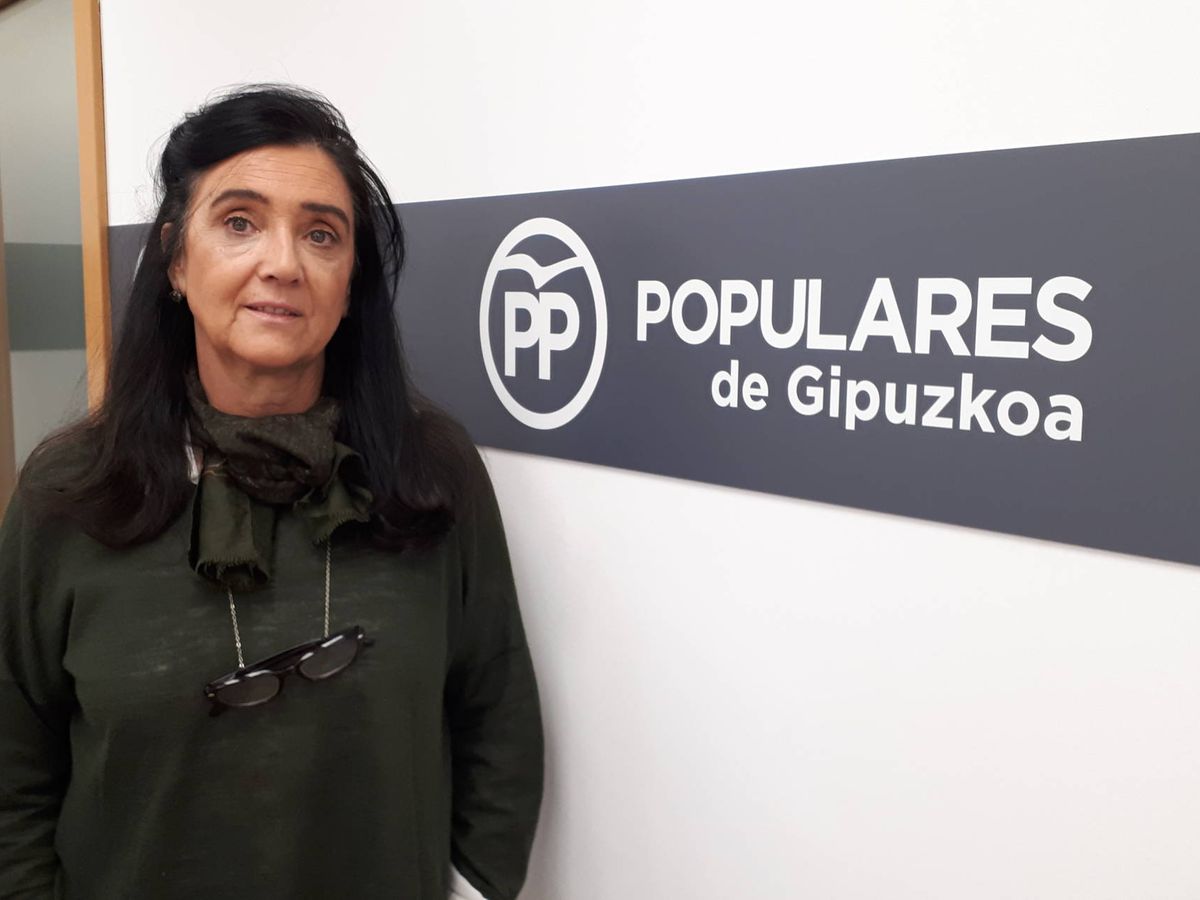 Foto: Asun Guerra, en la sede del PP de Guipúzcoa de San Sebastián. (J.M.A.)