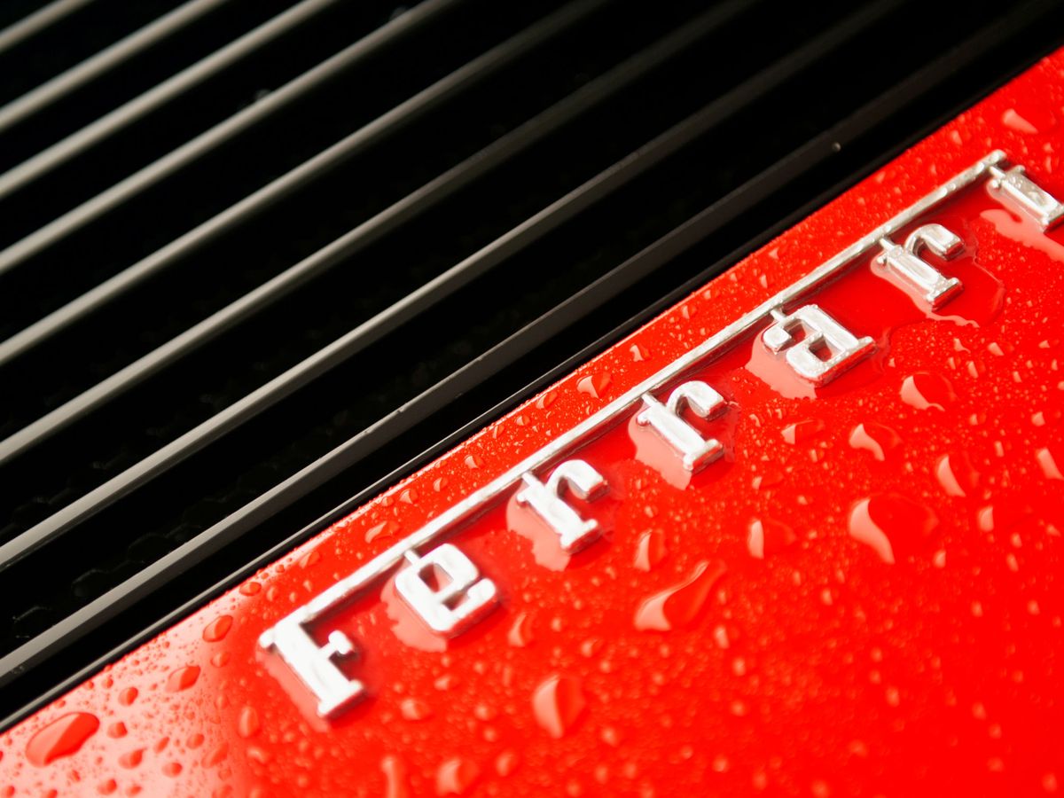 Foto: Logo de Ferrari (Reuters)