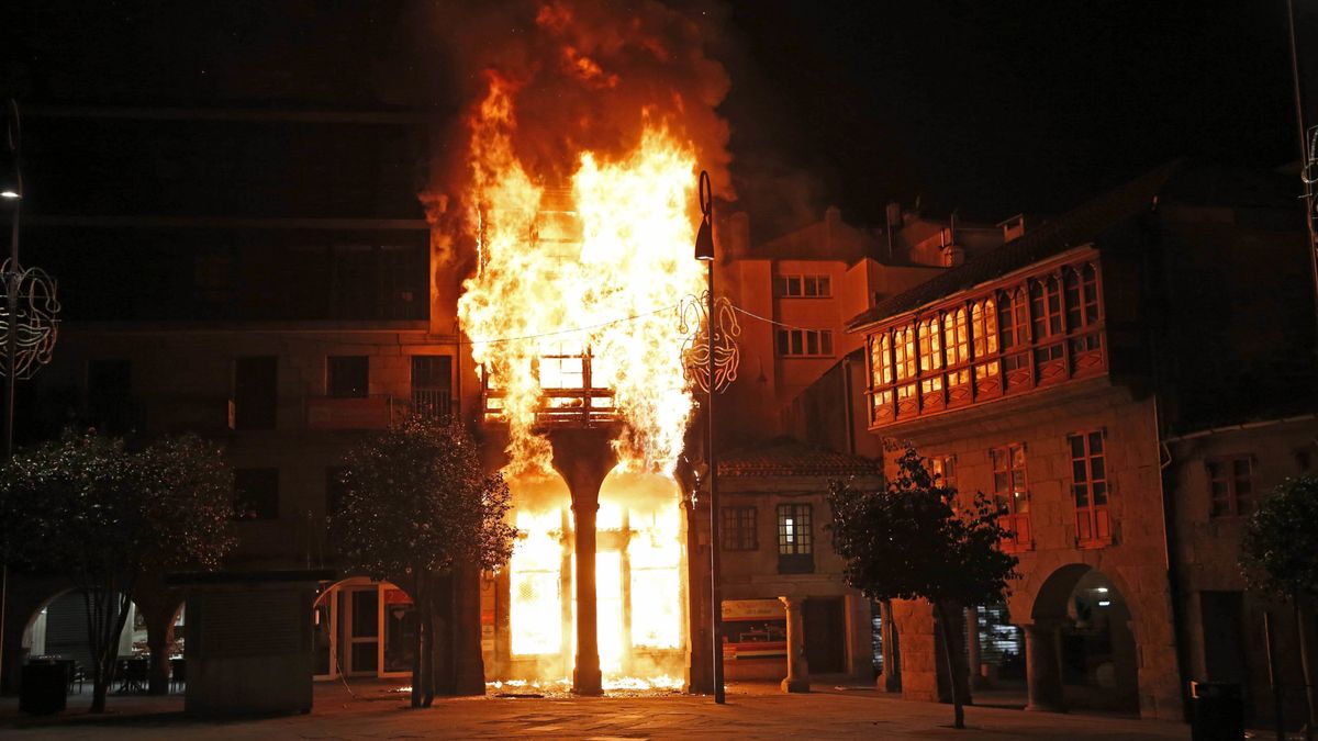El incendio de Pontevedra, sofocado después de siete horas de intenso trabajo