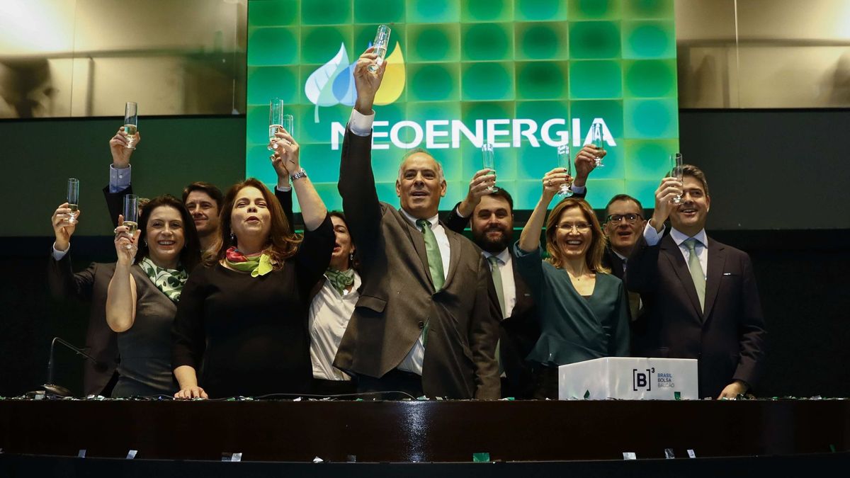 Iberdrola lanza su filial brasileña Neoenergia a la bolsa española con su debut en el Latibex  