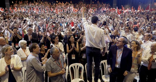 Foto: Clausura del 39º Congreso Federal del PSOE. (EFE)