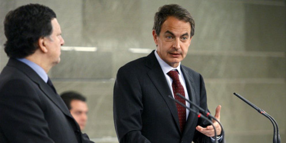 Foto: Zapatero sale en defensa de Rato y pide al FMI que sea más "ponderado"