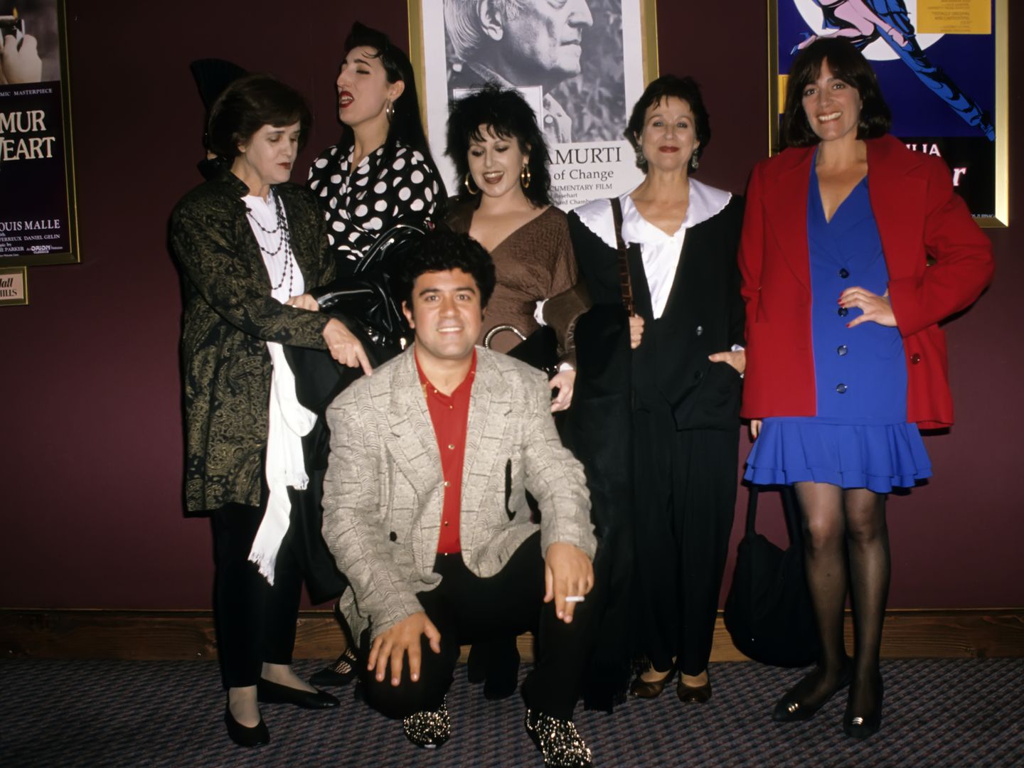 Almodóvar, Chus Lampreave, Rossy de Palma, Loles León, Julieta Serrano y Carmen Maura.