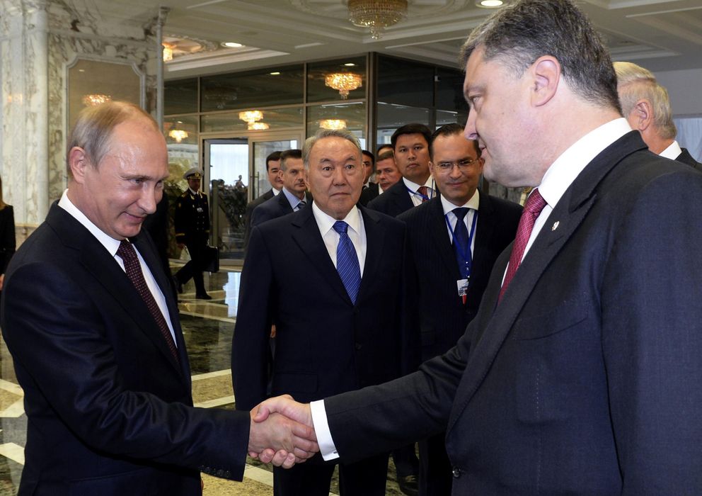 Foto: El presidente ruso, Vladimir Putin, y el ucraniano, Petro Poroshenko (efe)