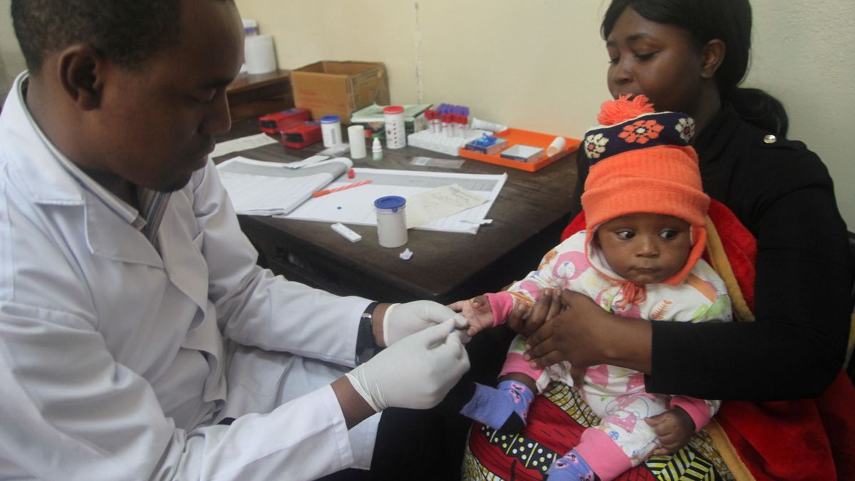La OMS aprueba la primera vacuna contra la malaria