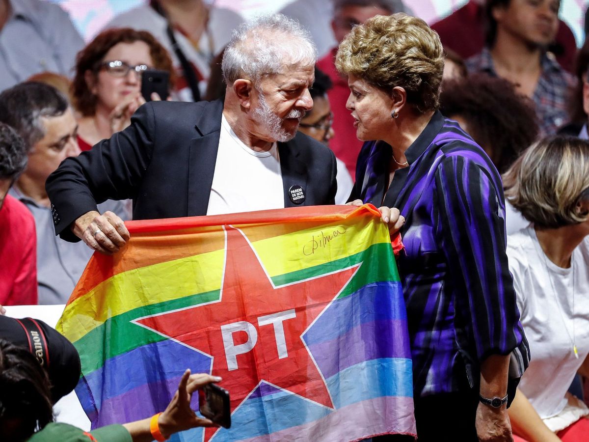 Foto: Lula da Silva y Dilma Rousseff, en un Congreso Nacional del Partidos de los Trabajadores. (EFE)