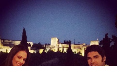 Eva y Cayetano disfrutan de una cena romántica frente a la Alhambra