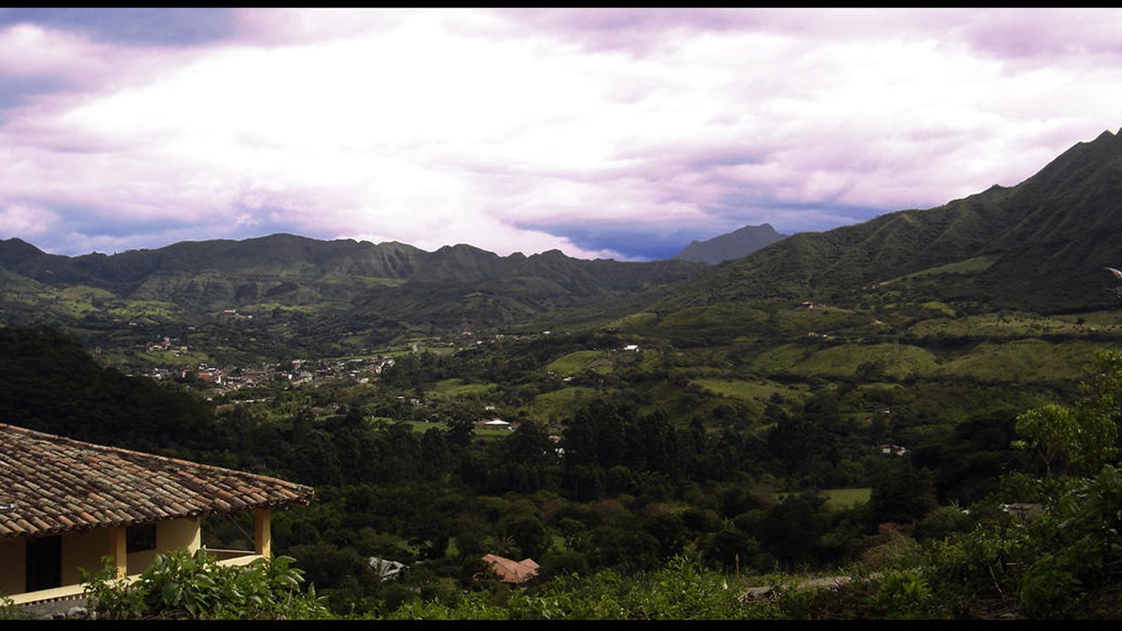 Foto: Valle de Vilcabamba, Loja Ecuador. (Andrea Ordóñez)