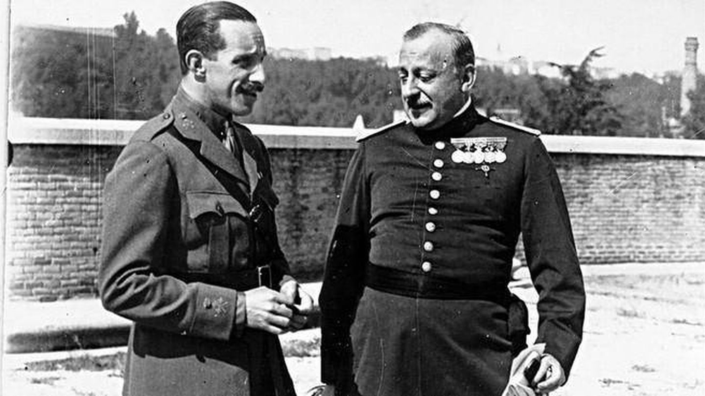 El rey Alfonso XIII con el dictador Miguel Primo de Rivera.