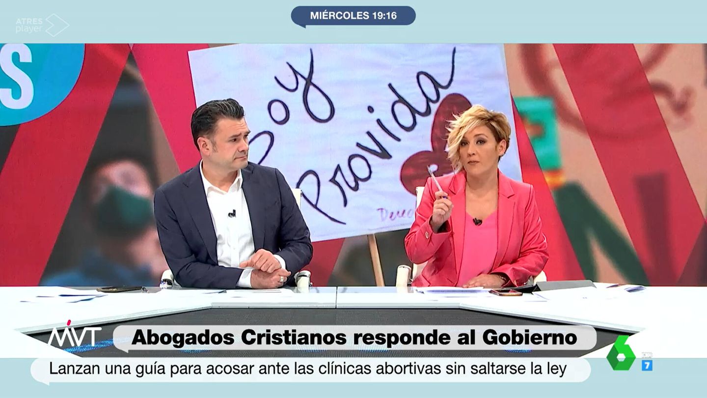 Iñaki López y Cristina Pardo, en 'Más vale tarde'. (Atresmedia)