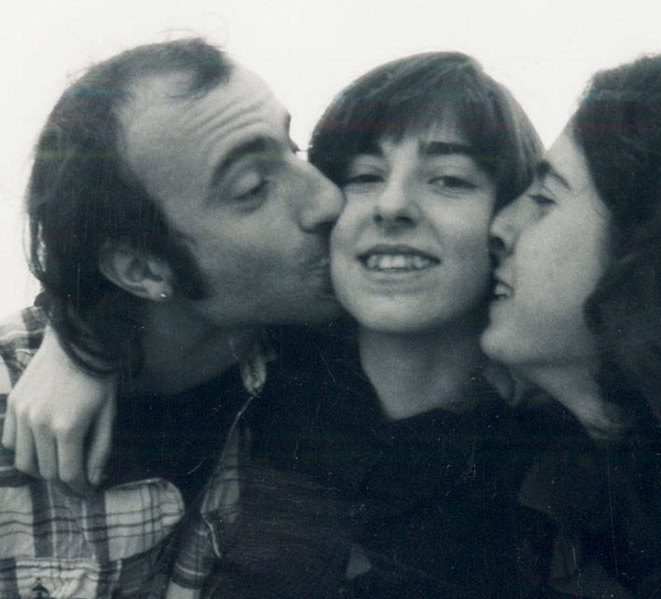 Helena Jubany (centro) junto a sus hermanos Joan y Diana. (Foto cedida)