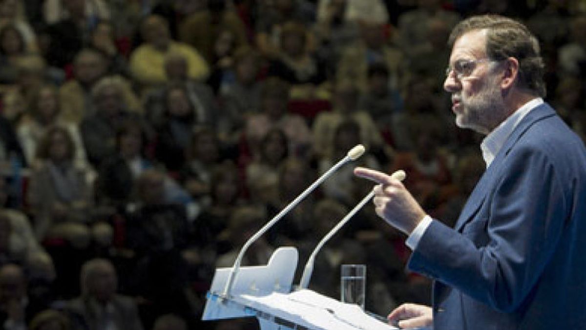 Rajoy asegura que las pensiones se recortaron para dar buena imagen ante los mercados