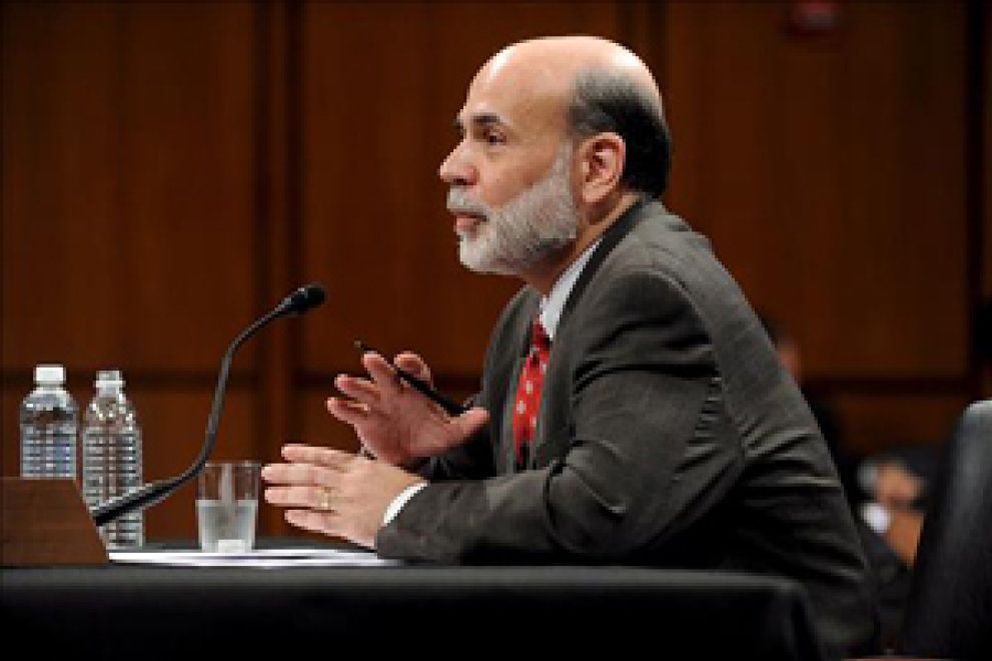 Foto: Bernanke niega haber presionado a Bank of America para la compra de Merril Lynch