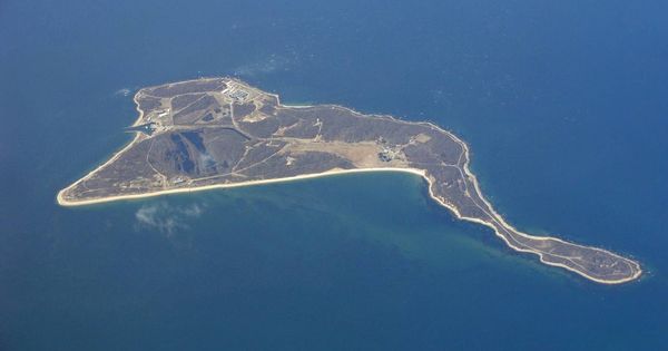 Foto: Imagen desde el cielo de la norteamericana Plum Island (Kyselak / CC)