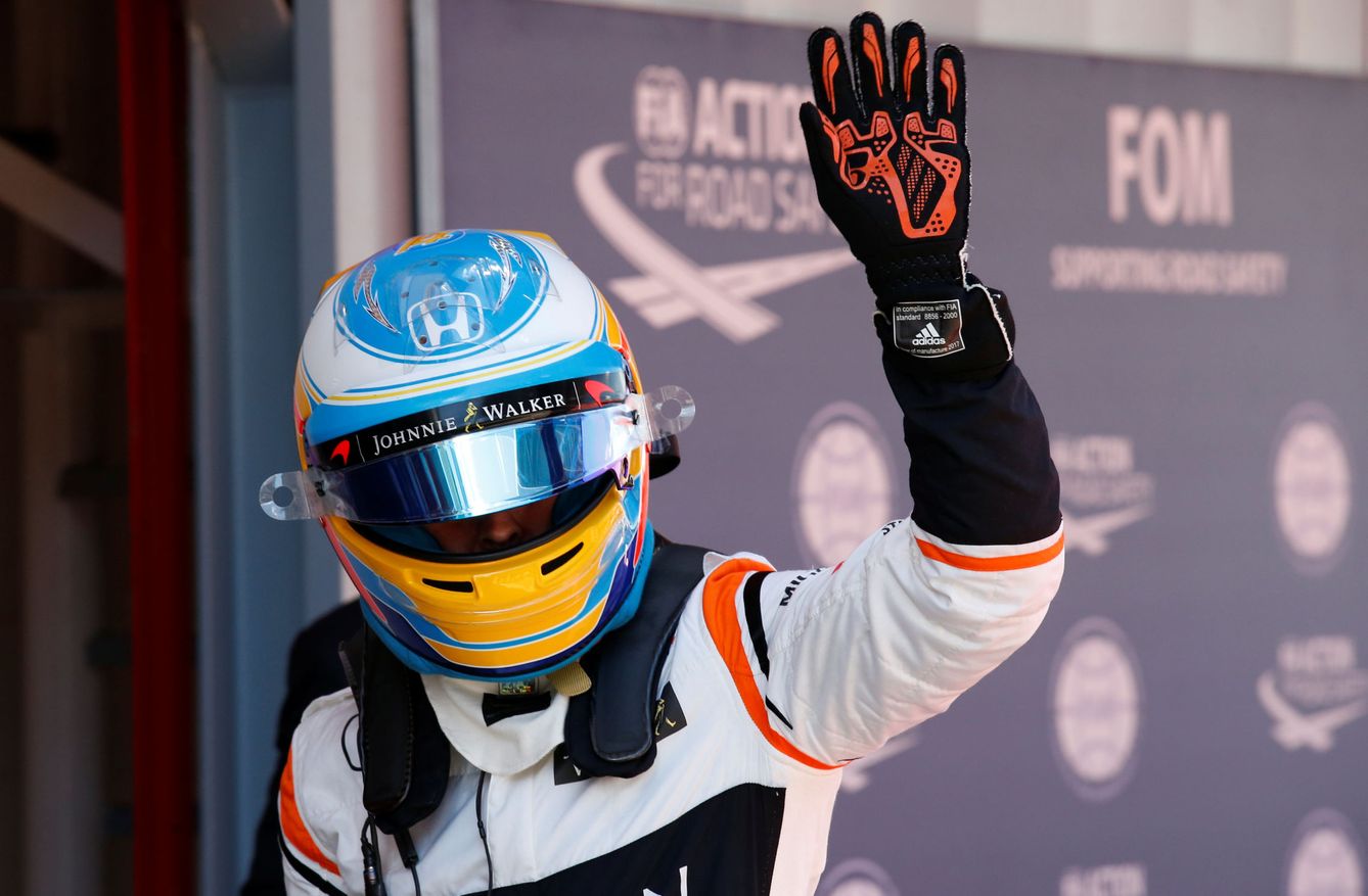 McLaren tiene mucho trabajo por delante para convencer a Fernando Alonso de que siga en el equipo. (Reuters)