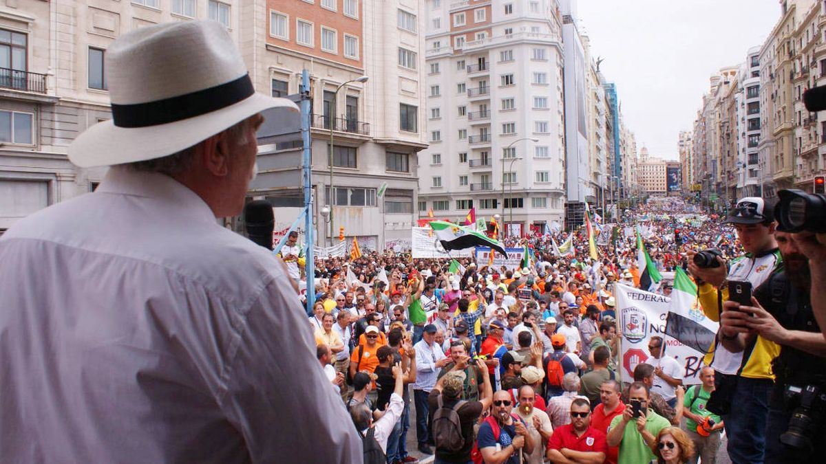 Los 100.000 manifestantes que no interesan a nadie pero "podrían tumbar un Gobierno"
