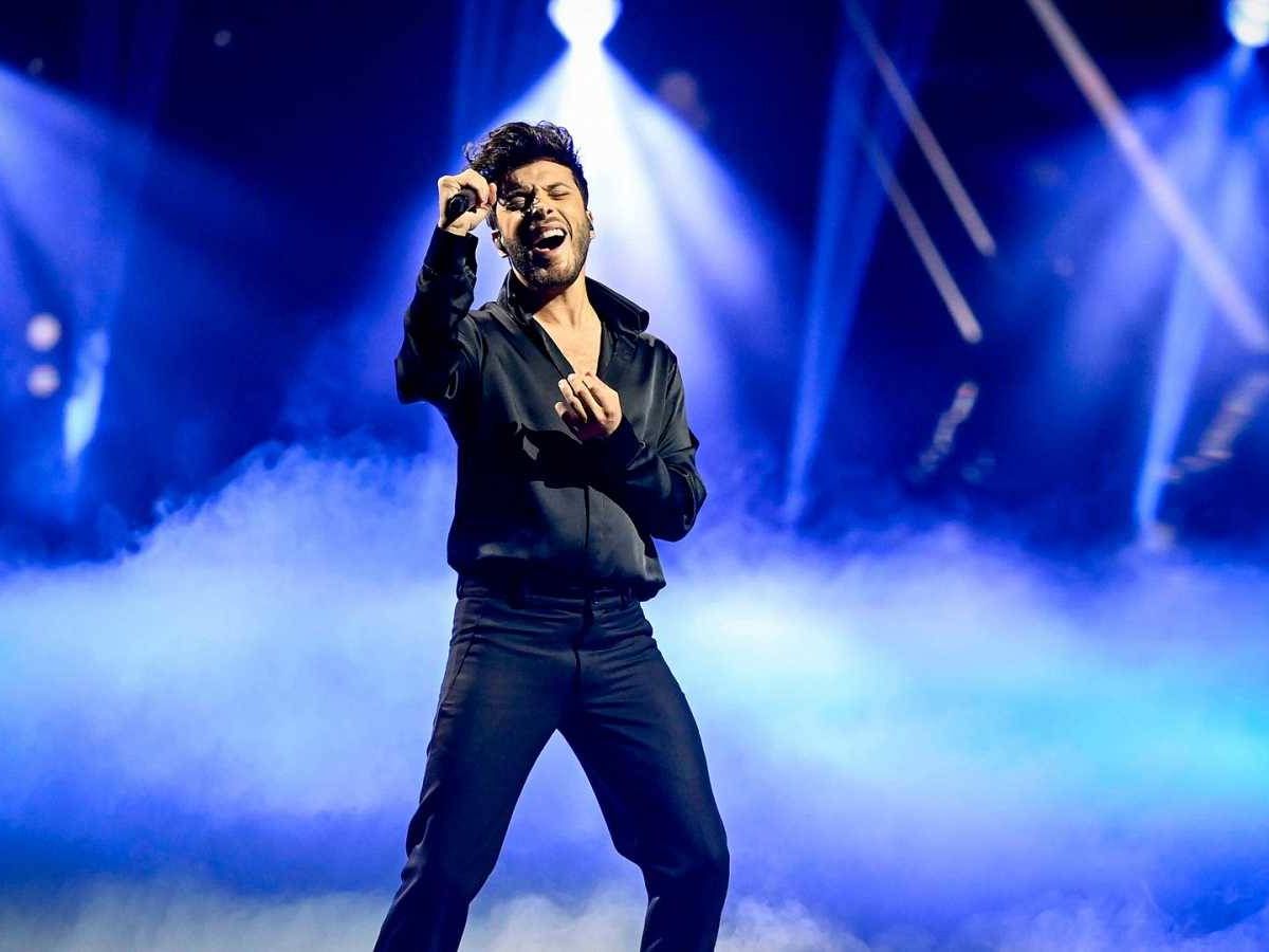 Foto:  Blas Cantó, en uno de los ensayos para Eurovisión. (TVE)