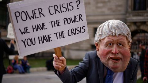 Con toda sinceridad: Boris se aferra al cargo tras ser multado por las fiestas en pandemia