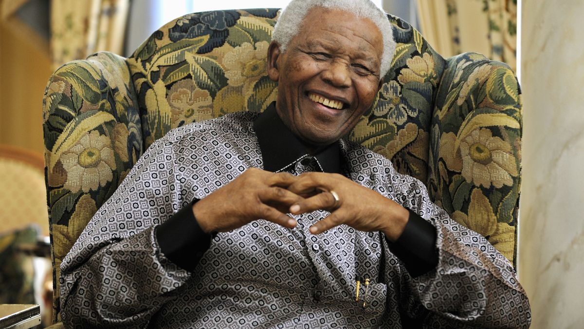 Muere Nelson Mandela, la última leyenda del siglo XX