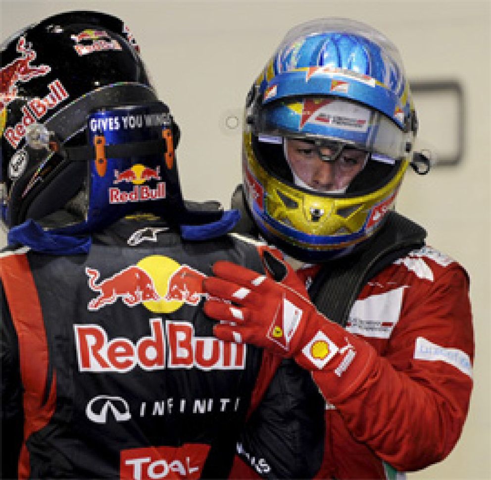 Foto: Alonso da un toque a Ferrari: "Tenemos que mejorar el coche"