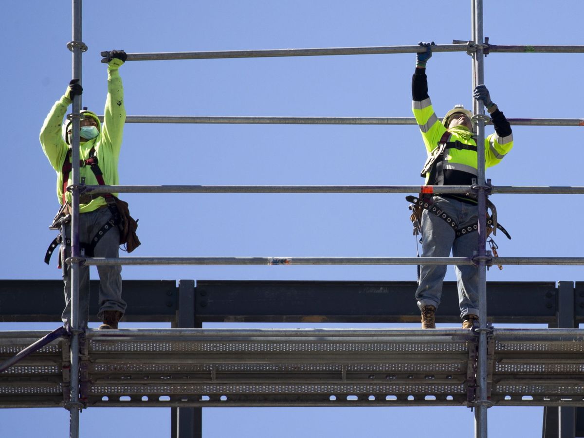 Foto: Trabajadores de la construcción, en Washington. (EFE)