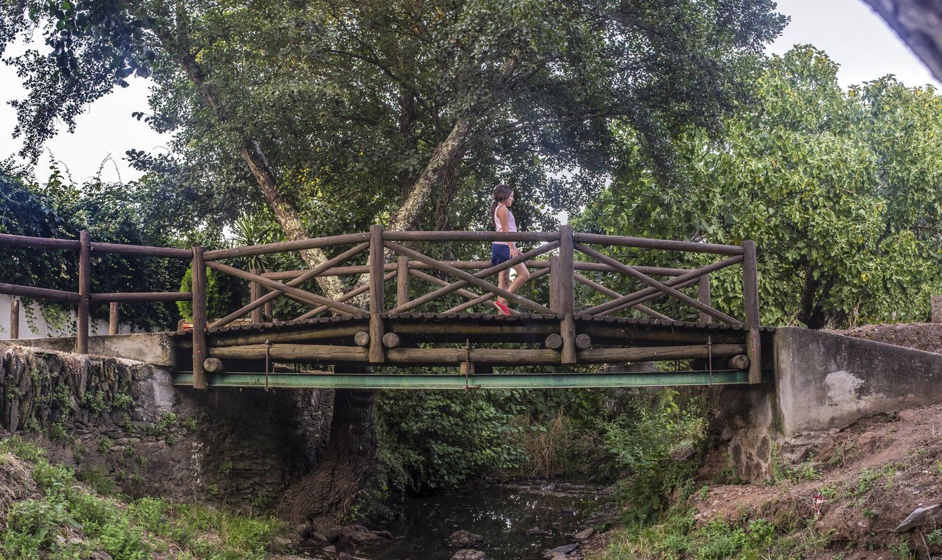 El puente internacional más corto del mundo en Extremadura (Fuente: iStock)