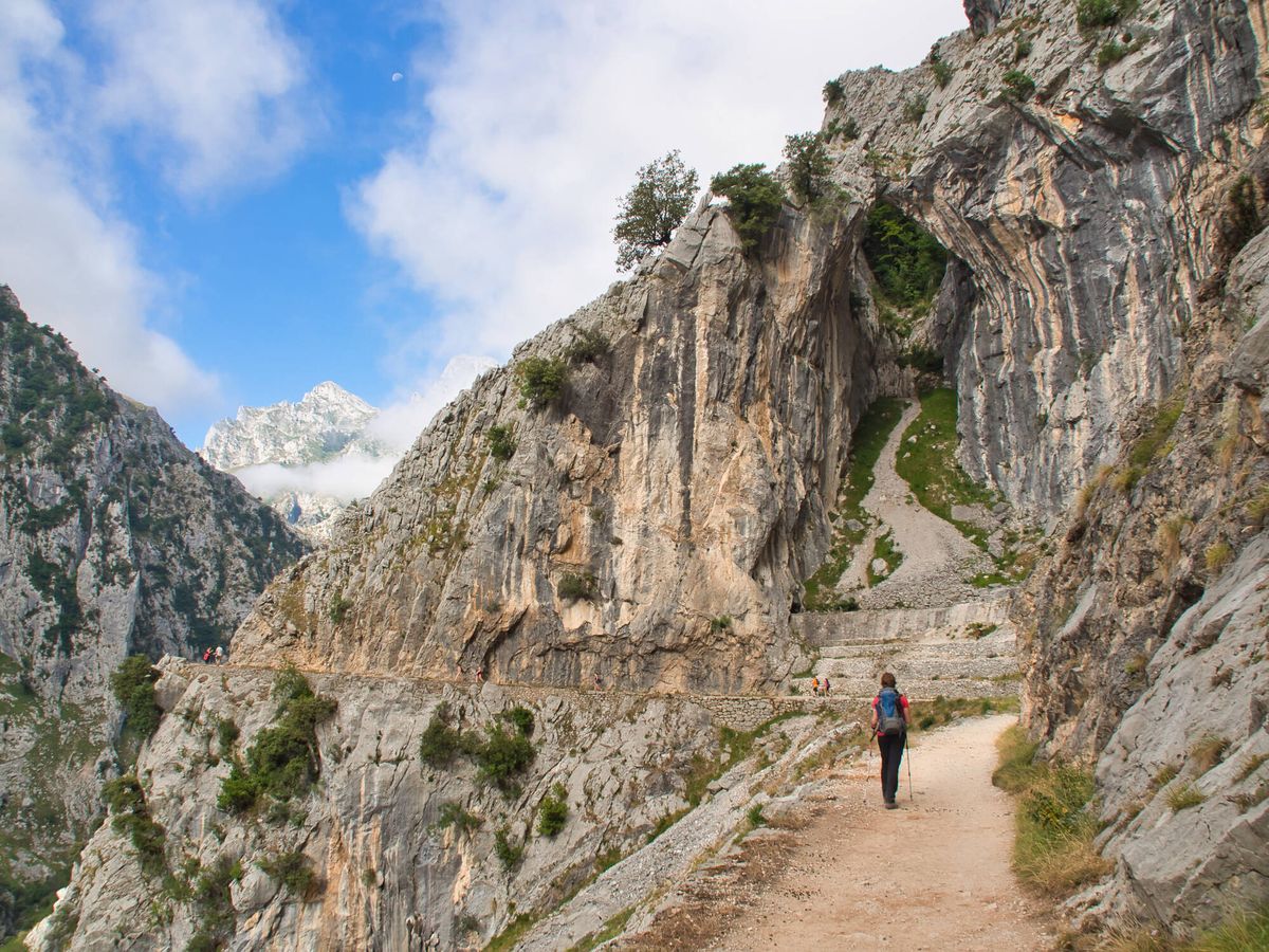 Foto: La ruta del Cares que recorre un sendero desde León a Asturias. (iStock)