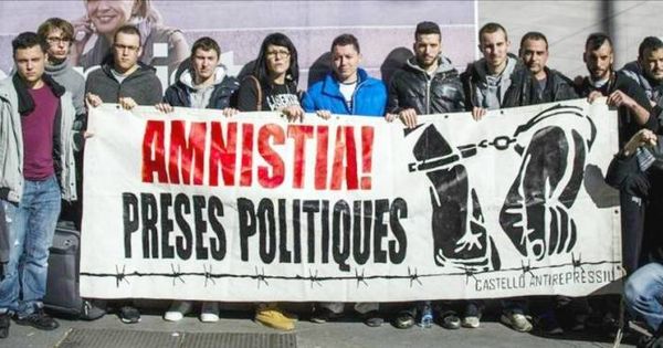 Foto: Los miembros de 'La Insurgencia' piden la amnistía de los presos políticos.
